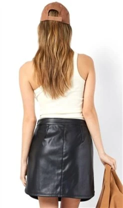 Noisy May Black Proof Short Coated Skirt -Noisy May Shop 27560 3