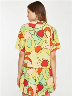 Glamorous Yellow Swirl Print Collared Shirt -Noisy May Shop 28239 3