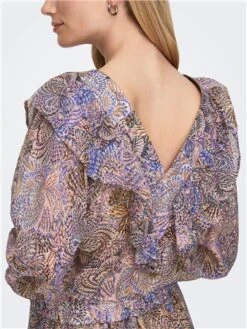 Only Dazzling Blue Phoenix 3/4 Short Frill Top -Noisy May Shop 28725 1