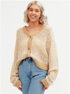 The Frolic Cream / Beige Caliba Chunky Knit Cardigan