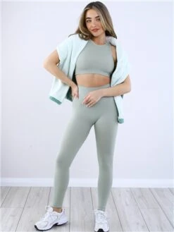 Missy Empire Mint Jacqueline Seamless Ribbed Racer Crop Top -Noisy May Shop 28769 2