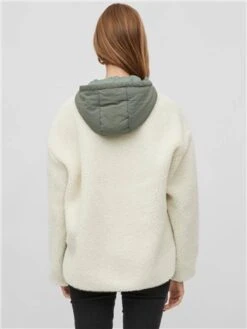 Vila Birch Dita Hooded Teddy Jacket -Noisy May Shop 29004 3