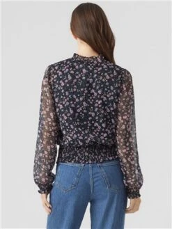 Veromoda Black / Black Milla Regular Fit V-Neck Frilled Cuffs Top -Noisy May Shop 29041 3